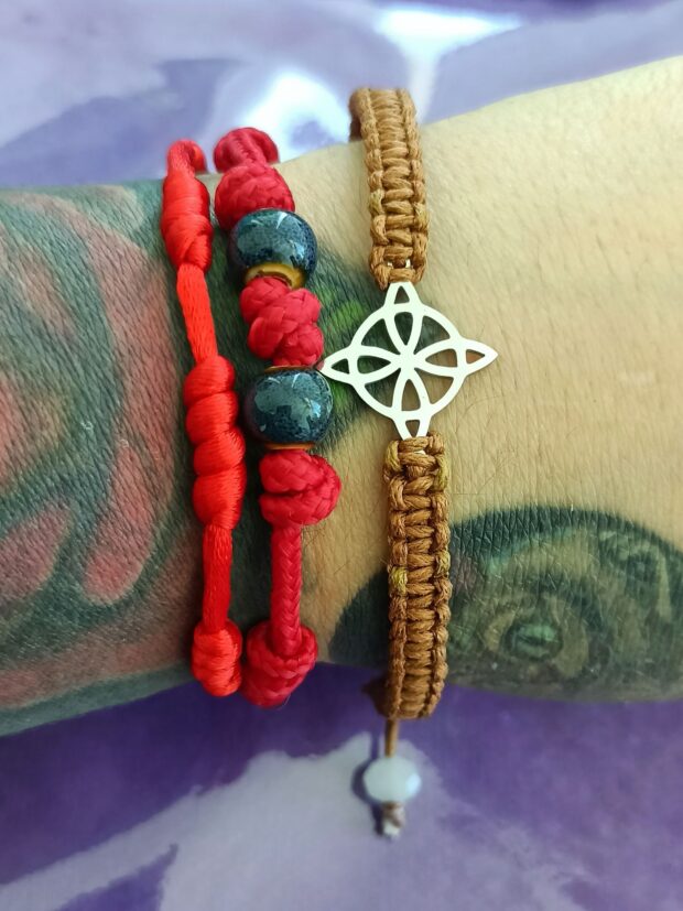 Pulseira Nó da Bruxa com Macramé - Imagem 2